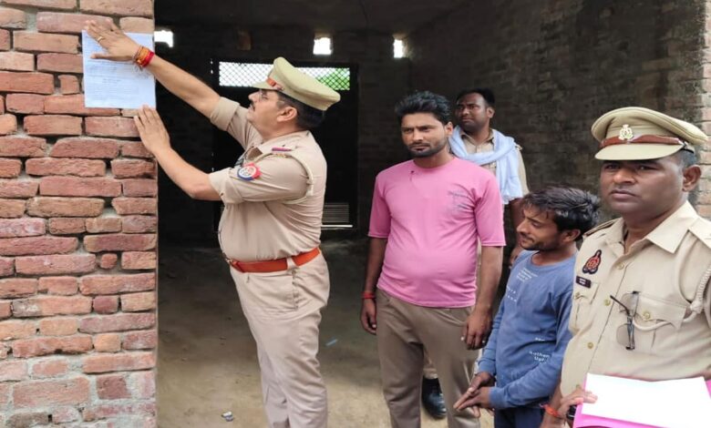 Sambhal: Police takes strict action on court order against absconding accused Dharamveer alias Dhamma