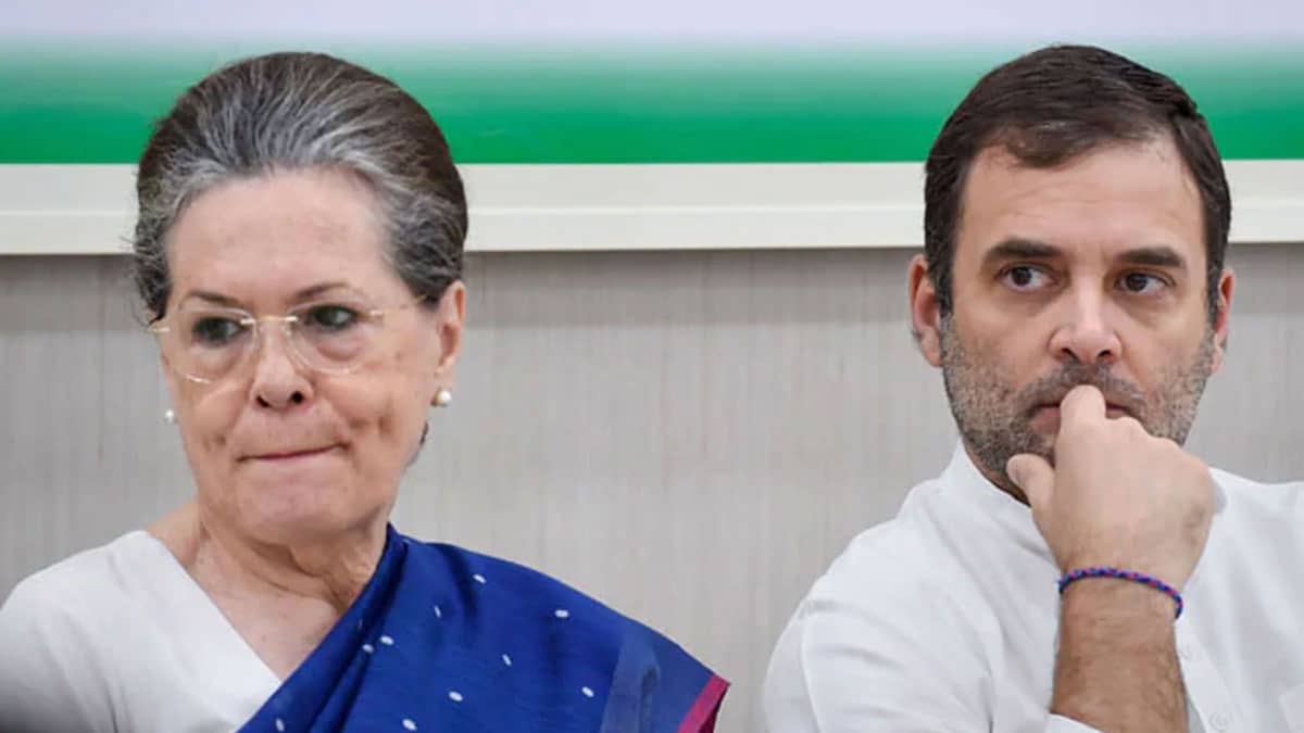 Rahul Gandhi and Sonia Gandhi
National Herald case: Court notice to Rahul Gandhi and Sonia Gandhi