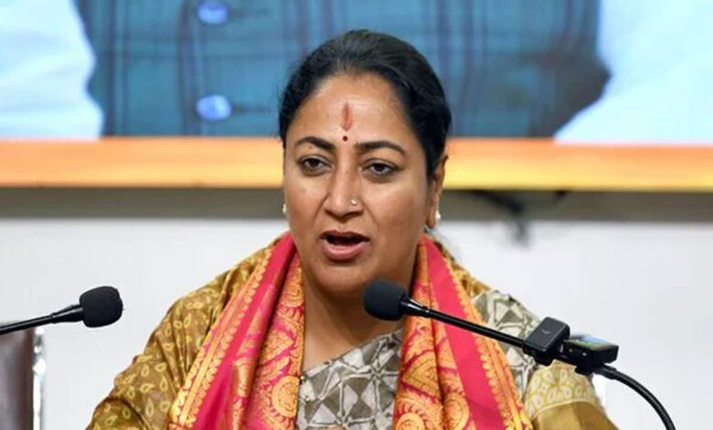 Rekha Gupta presented her 100-day report card and said- I am accountable to the public