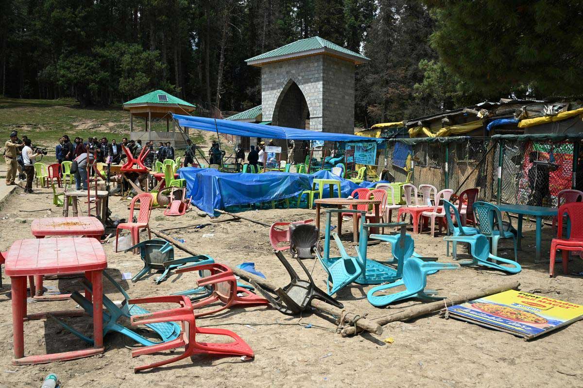 Sanjay Raut said financial crisis in Maharashtra