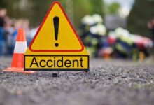 4 members of a family died in a collision between an auto-rickshaw and a bus in UP