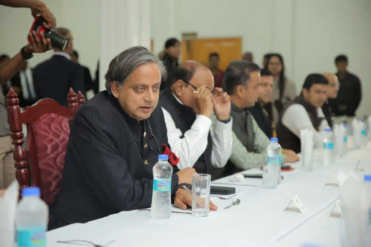 all party delegation arrived in Guyana