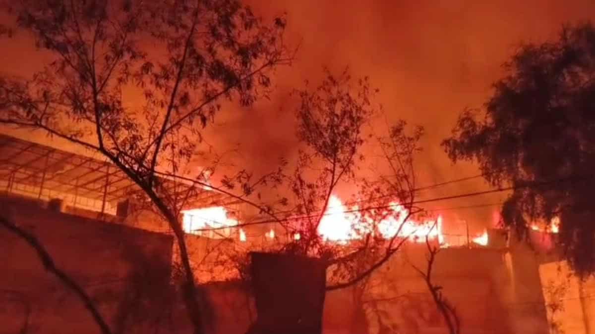 A massive fire broke out in a furniture warehouse in Gurugram, about 20 fire engines reached the spot