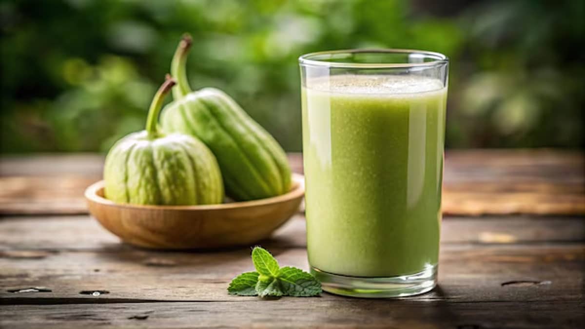 gourd juice 1 Gourd juice is nectar for summers, consuming it for 15 days will give you these benefits