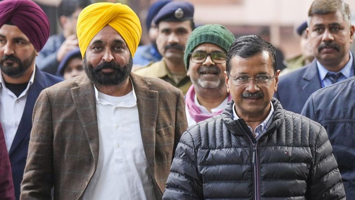 AAP suspends Amritsar North MLA Kunwar Vijay Pratap for five years