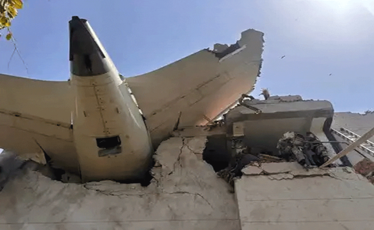 Air India Plane Crash: Plane collides with medical college hostel, 5 MBBS students killed, 60 injured