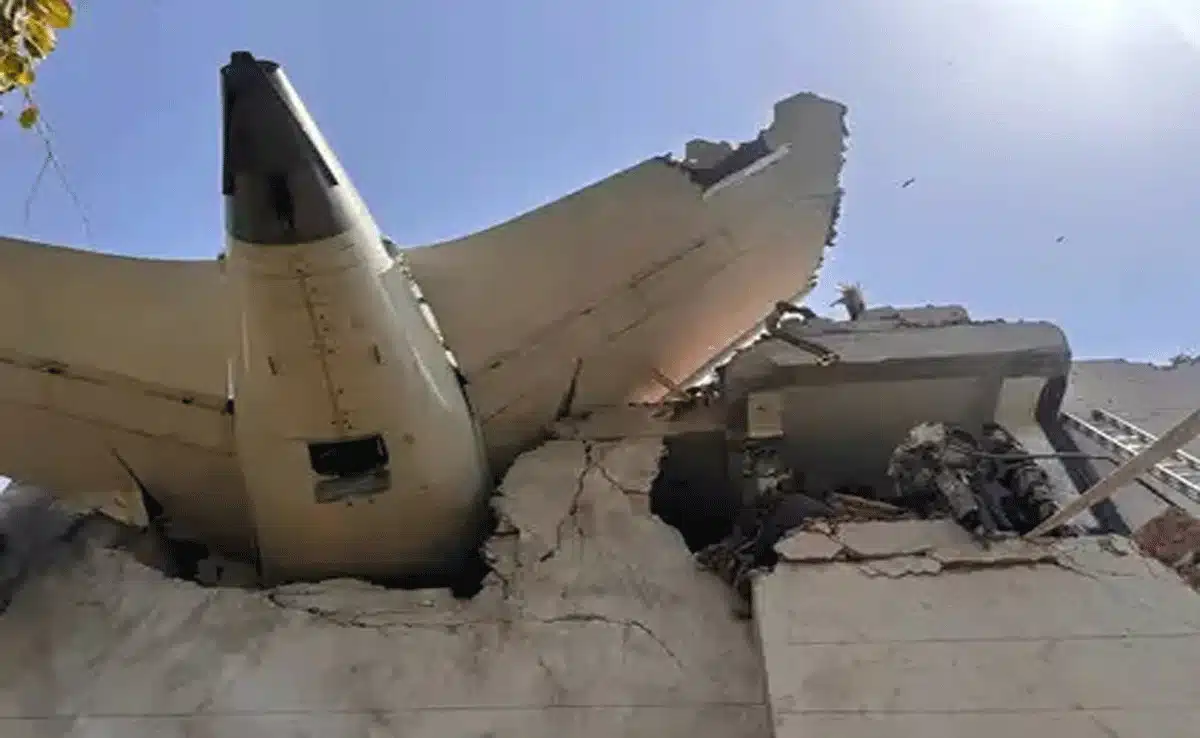 Air India Plane Crash: Plane collides with medical college hostel, 5 MBBS students killed, 60 injured