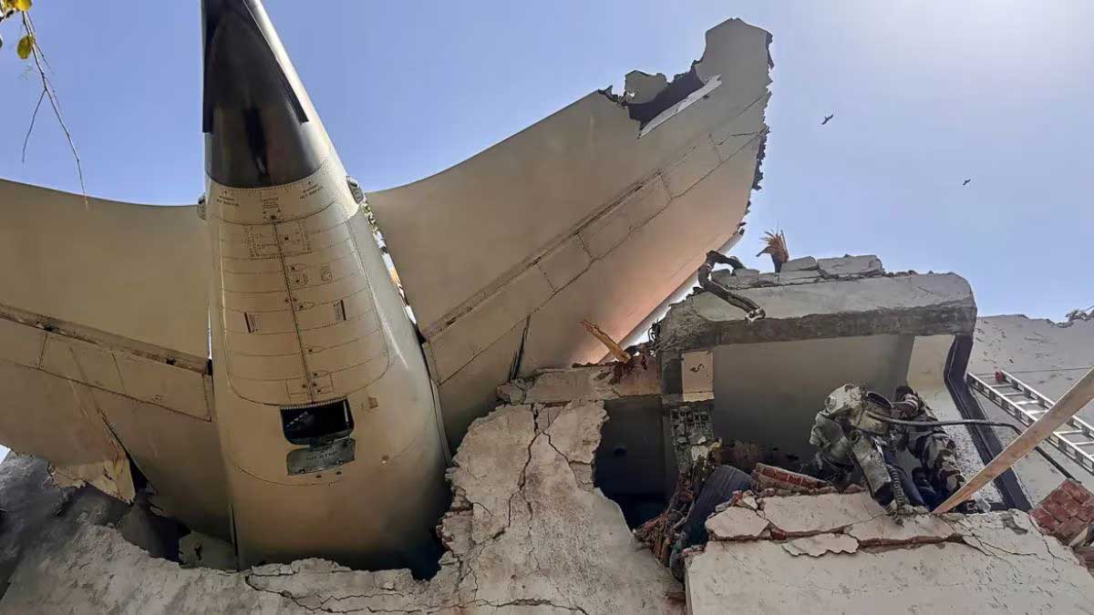 Air India plane crash in gujarat