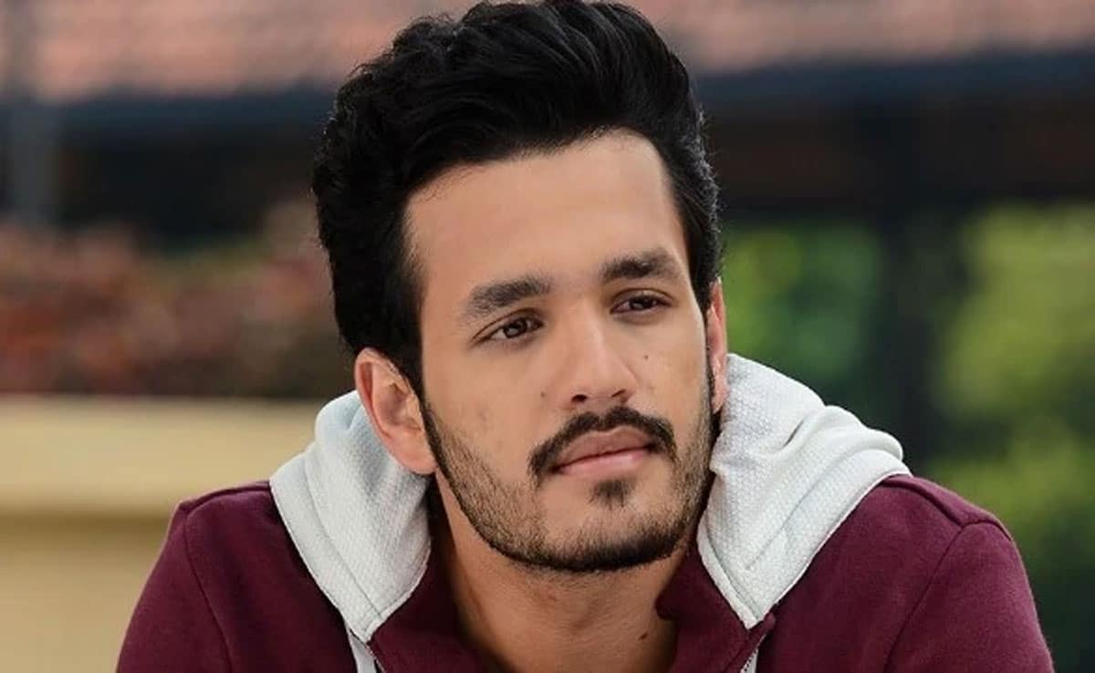 Akhil Akkineni's wedding photos go viral, Zainab Raoji becomes his life partner