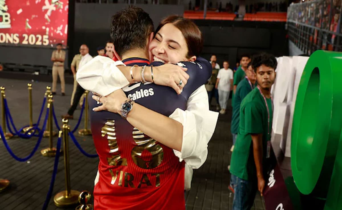 Anushka Sharma shared an exciting video before RCB's parade, see a glimpse of Virat
