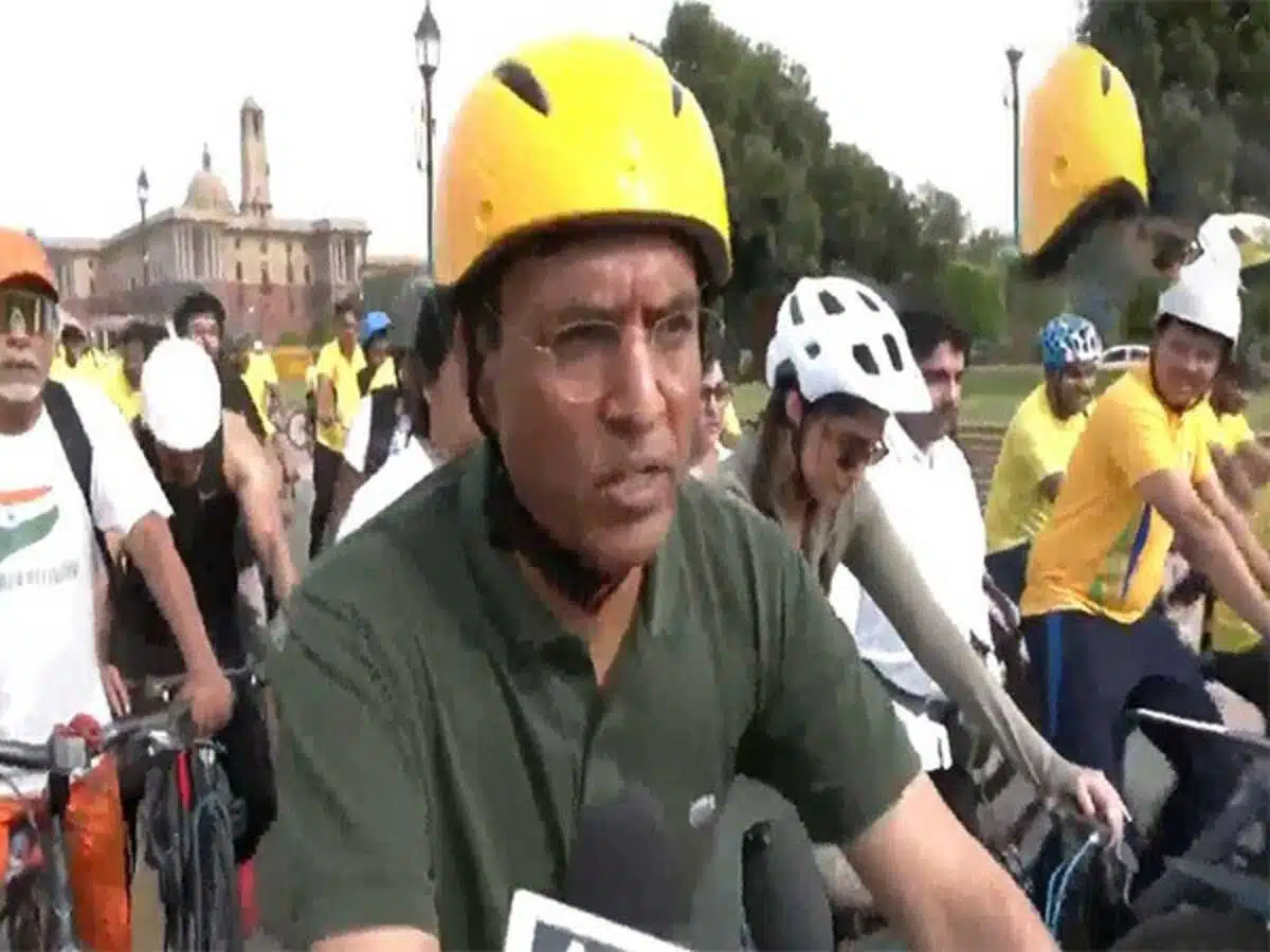 Ashish Sood participat in Fit India Sunday on Cycle campaign