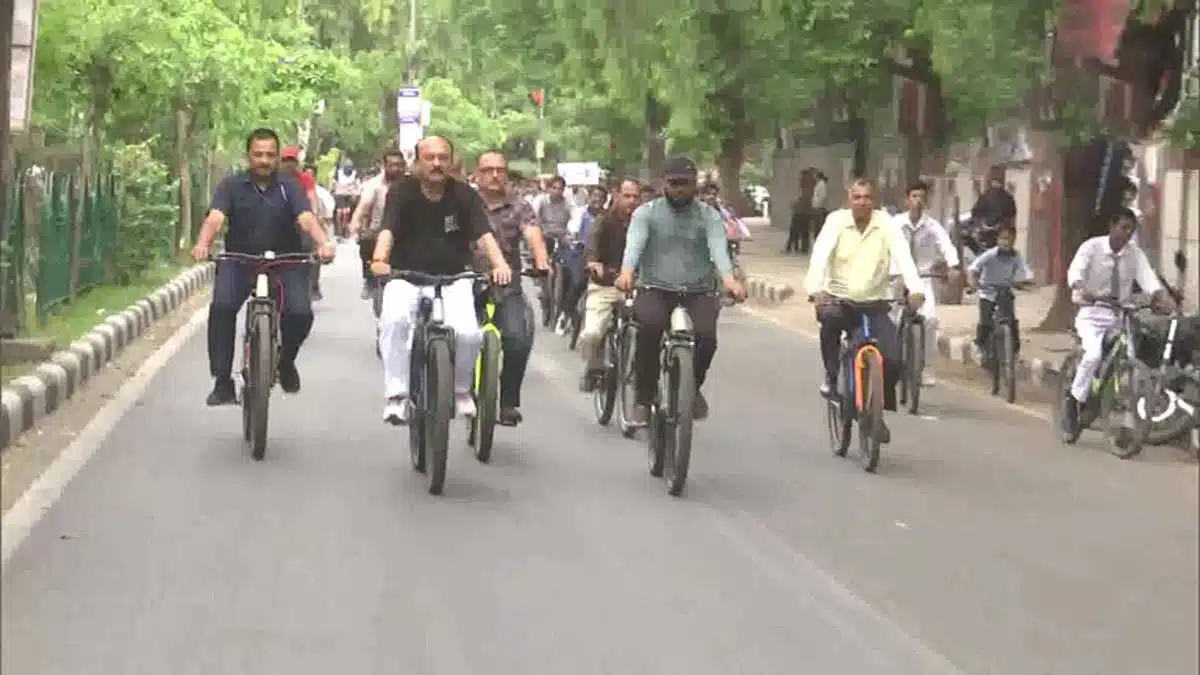 Ashish Sood participat in Fit India Sunday on Cycle campaign