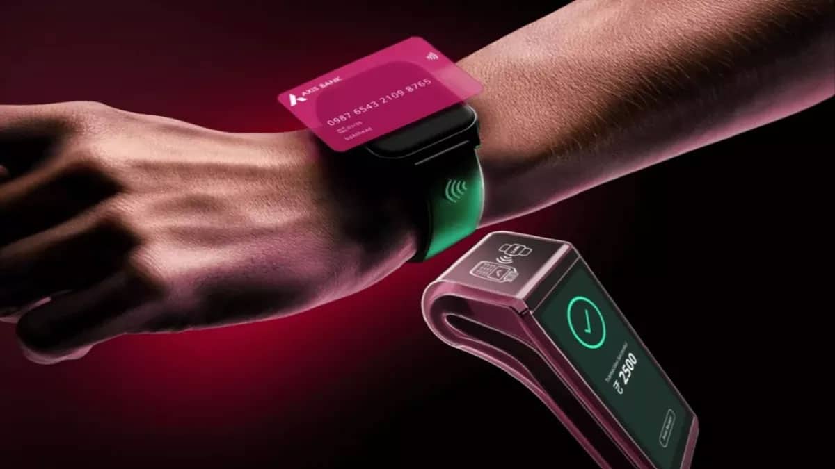 Boat Wave Fortune smartwatch launched in India, now with NFC tap and pay