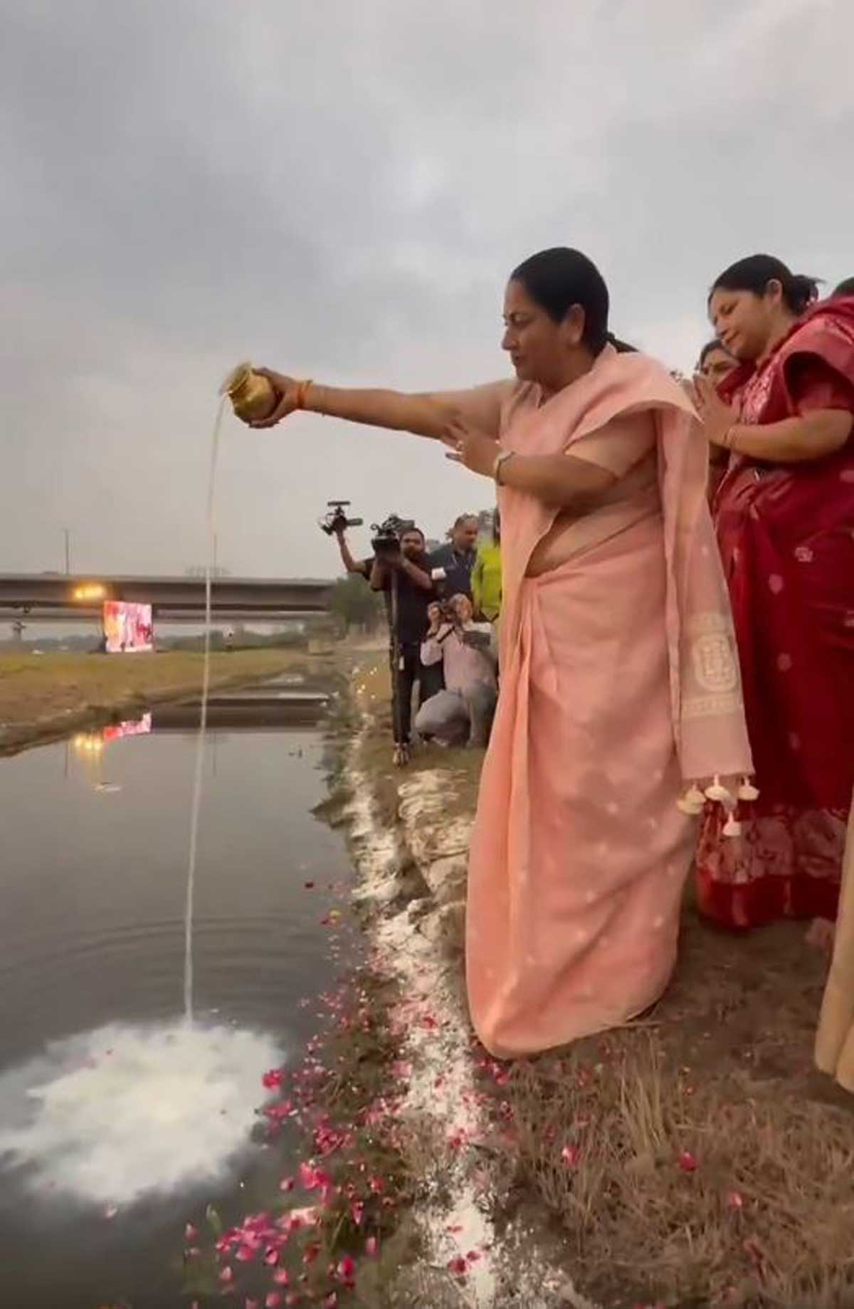 Delhi CM Rekha Gupta visited Badrinath-Kedarnath