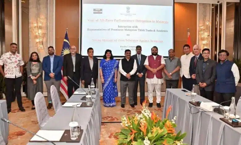 Indian delegation welcomed in Malaysia, questions raised on Pakistan's 'Ummah' politics