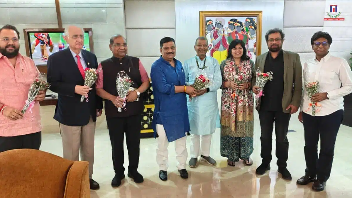 Indian delegation welcomed in Malaysia, questions raised on Pakistan's 'Ummah' politics