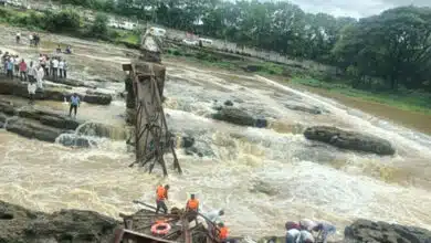 4 killed in bridge collapse in Maharashtra, PM Modi spoke to Chief Minister