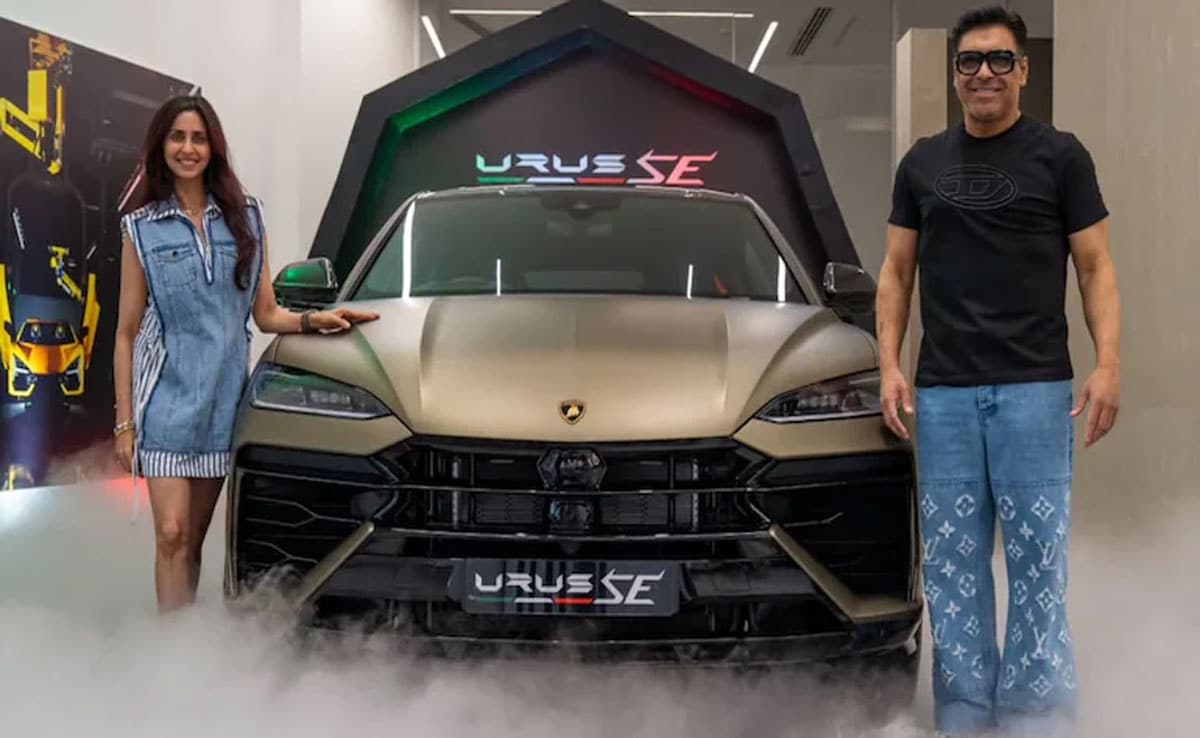 Ram Kapoor bought Lamborghini URUS SE SUV, became the first Indian to buy this car