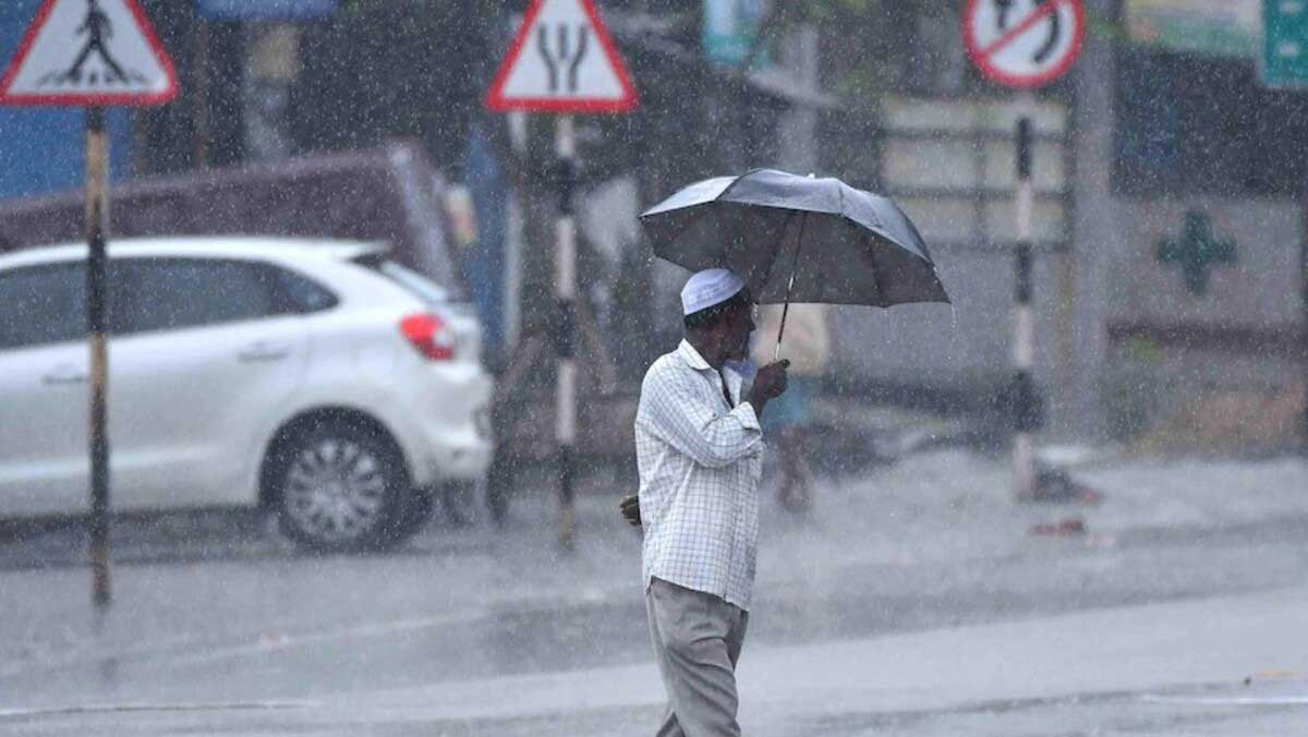 Severe thunderstorm and wind alert in Delhi