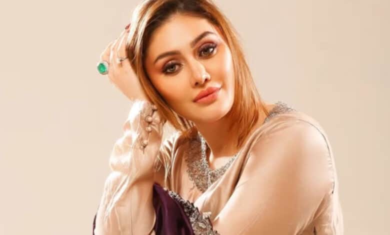 Shefali Jariwala's last rites were performed at Oshiwara crematorium in Mumbai