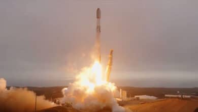 SpaceX expands internet network with 26 Starlink satellites