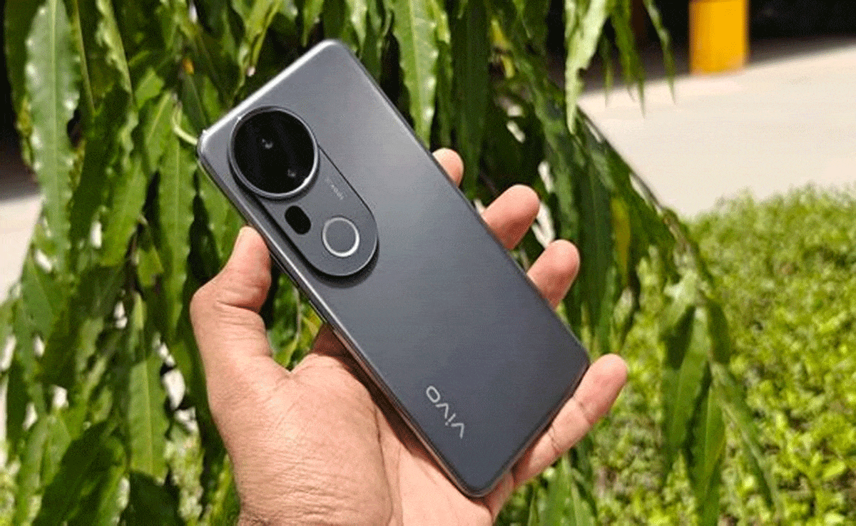 Vivo T4 Ultra launched in India: With Dimensity 9300+ SoC and 50MP periscope camera