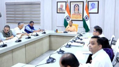 Yogi Adityanath reviews state tax department