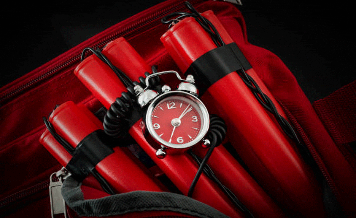 Gujarat HC receives bomb threat, police begins search