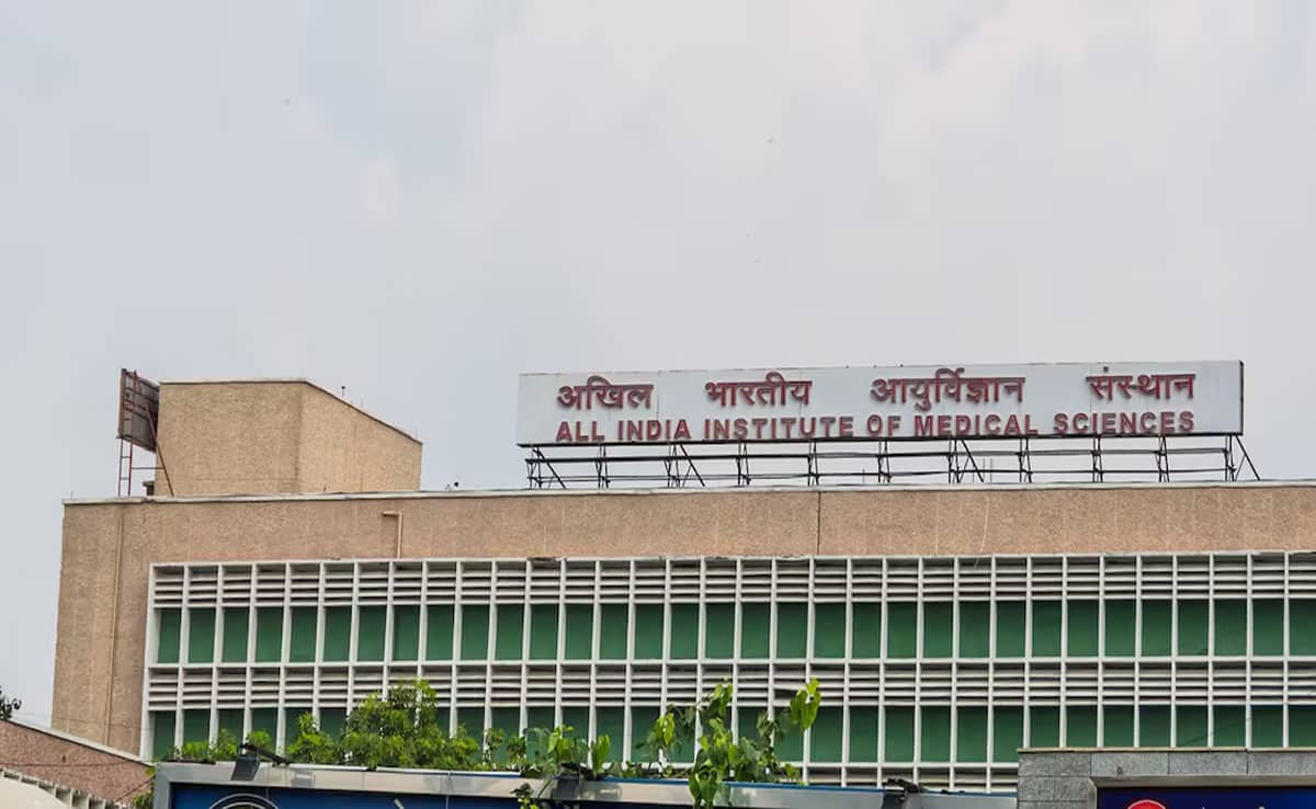 Successful weight loss operation of a 250 kg person in Delhi AIIMS, know full details