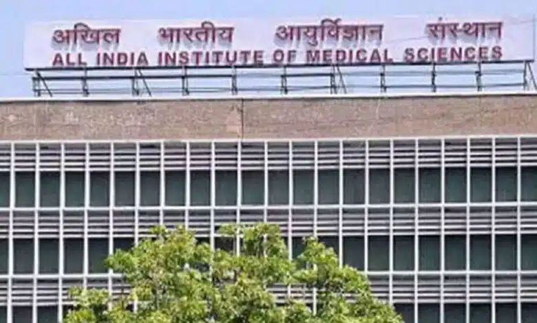 Successful weight loss operation of a 250 kg person in Delhi AIIMS, know full details