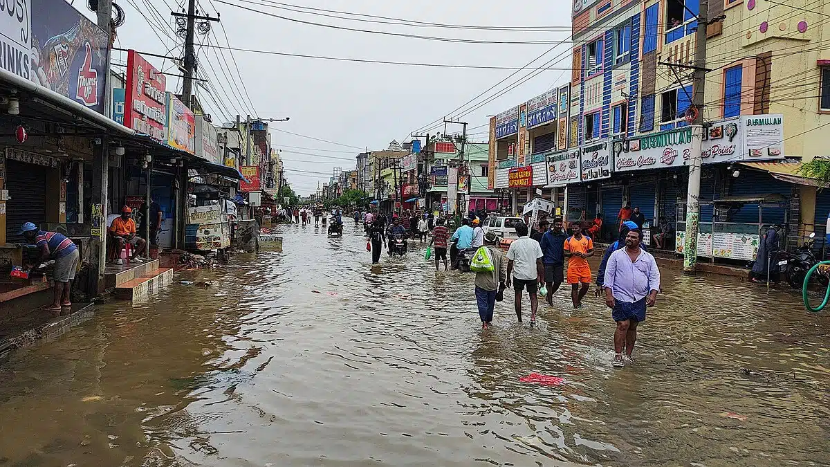 Flood wreaks havoc in Northeast, Orange alert for storm in 14 districts of UP