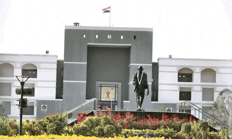 Gujarat HC receives bomb threat, police begins search