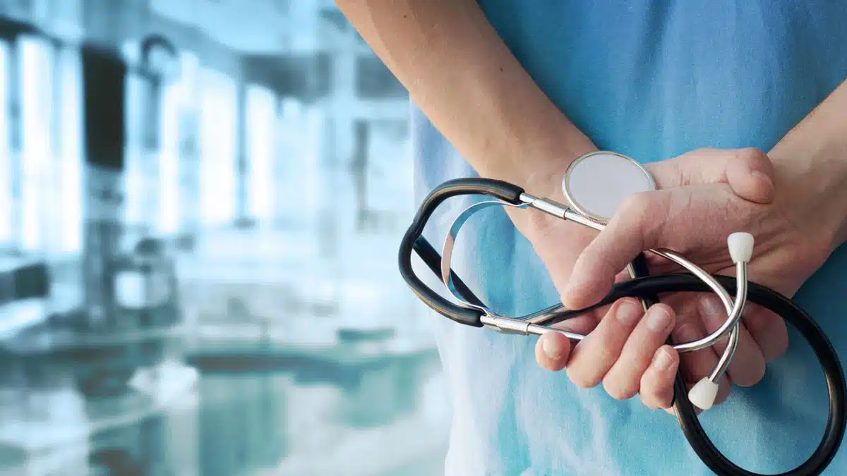 AAP's Saurabh Bhardwaj, Satyendra Jain accused in corruption case