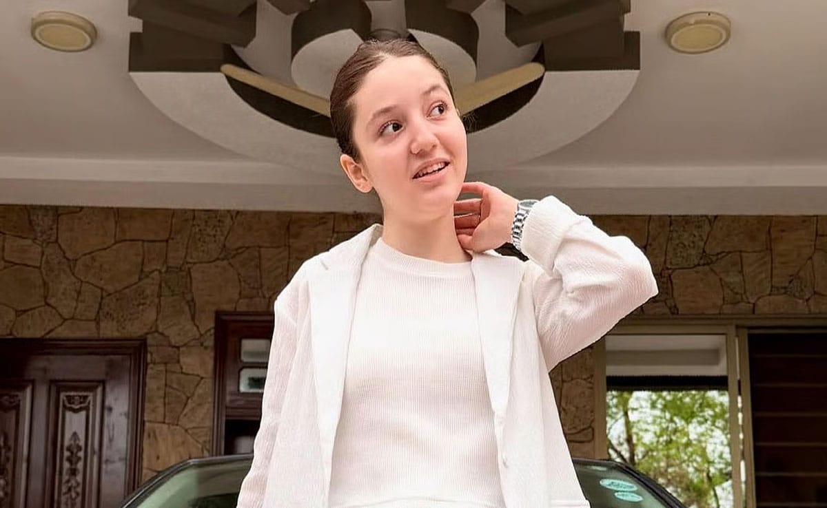 17-year-old Pakistani TikTok star Sana Yousuf shot dead at her home in Islamabad