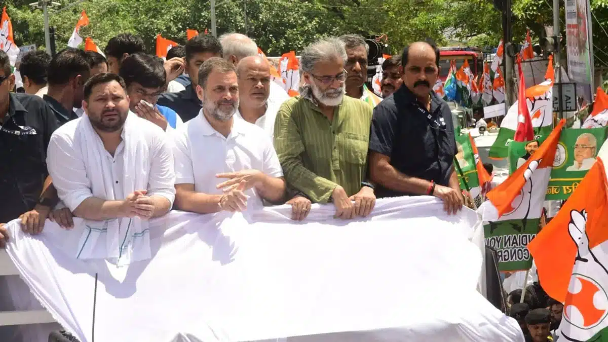 Rahul Gandhi leads 'Bihar Bandh' to protest voter list revision