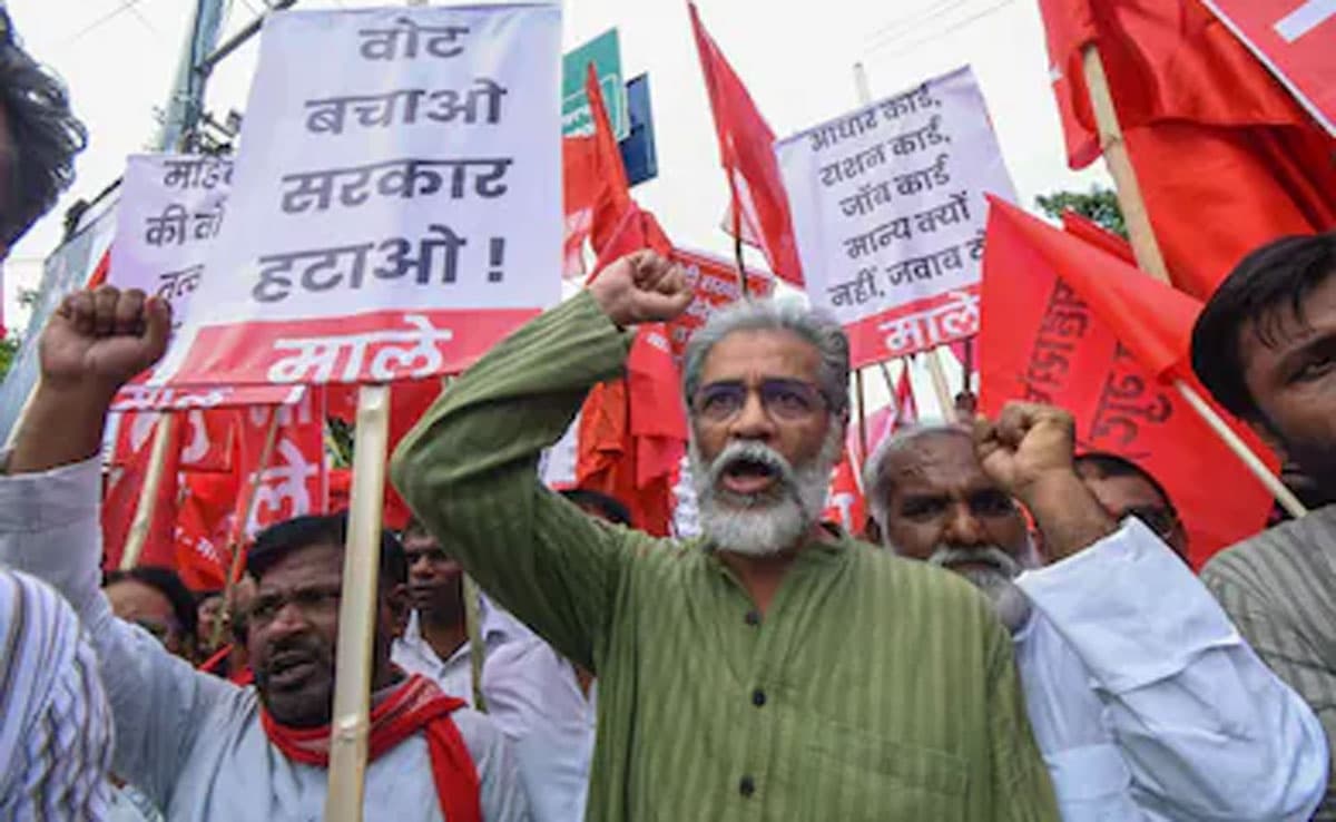 Bihar Bandh: Mahagathbandhan held statewide protest, Rahul Gandhi also participated