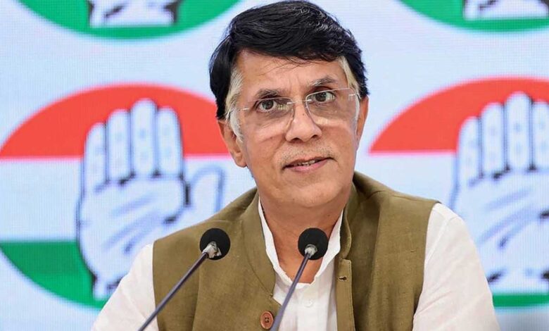 Congress leader Pawan Khera criticized the Modi govt