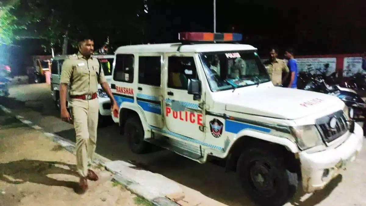 Gujarat: Five members of the same family committed suicide in Ahmedabad