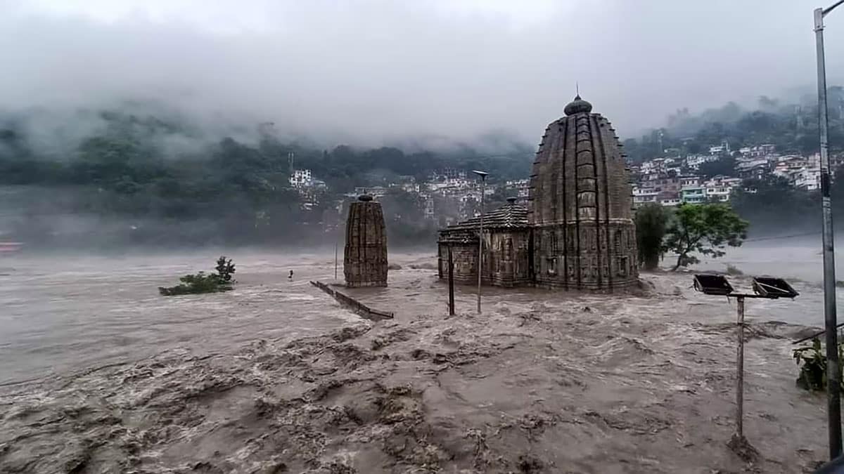 Monsoon havoc in Himachal Pradesh: 37 dead, 40 missing; IMD issues orange alert