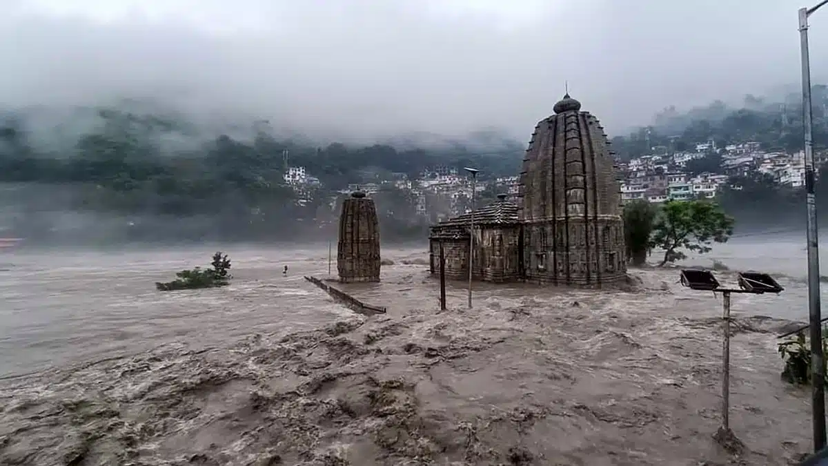 Monsoon havoc in Himachal Pradesh: 37 dead, 40 missing; IMD issues orange alert
