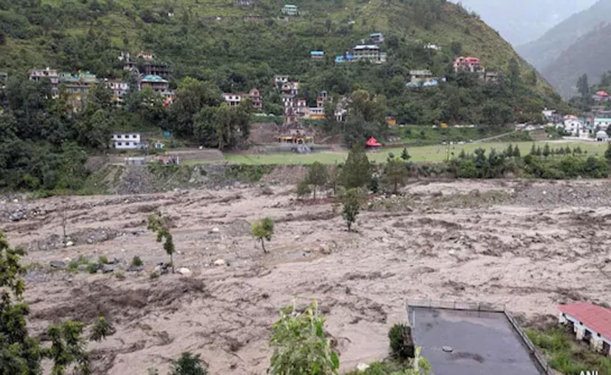 Monsoon havoc in Himachal Pradesh: 37 dead, 40 missing; IMD issues orange alert