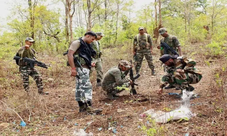Jharkhand: Three naxals killed in encounter with security forces in Gumla