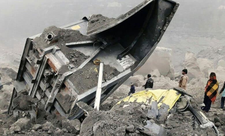 One person died due to Jharkhand coal mine collapse, many people feared trapped