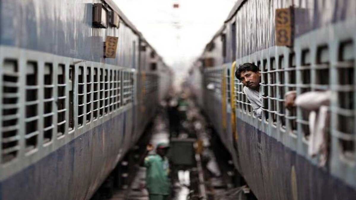 Mayawati said on the railway fare hike