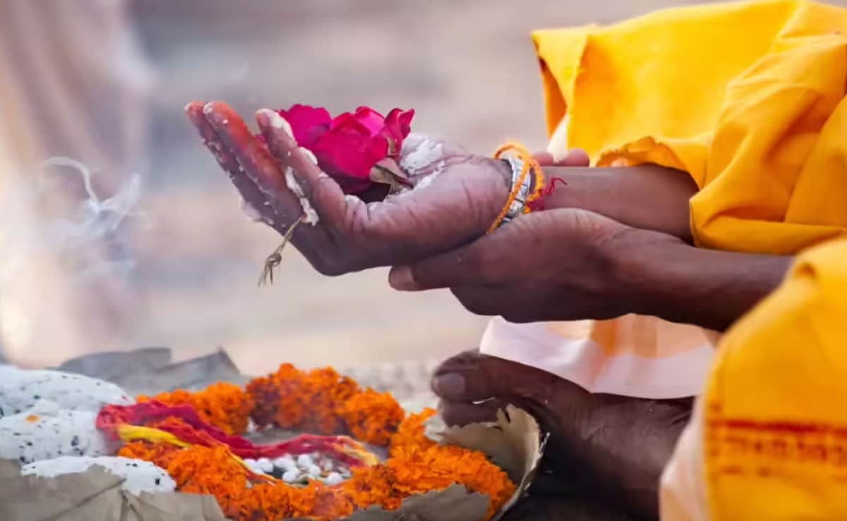 Pitru Paksh 2025: Know the dates, major rituals and special significance of lunar eclipse