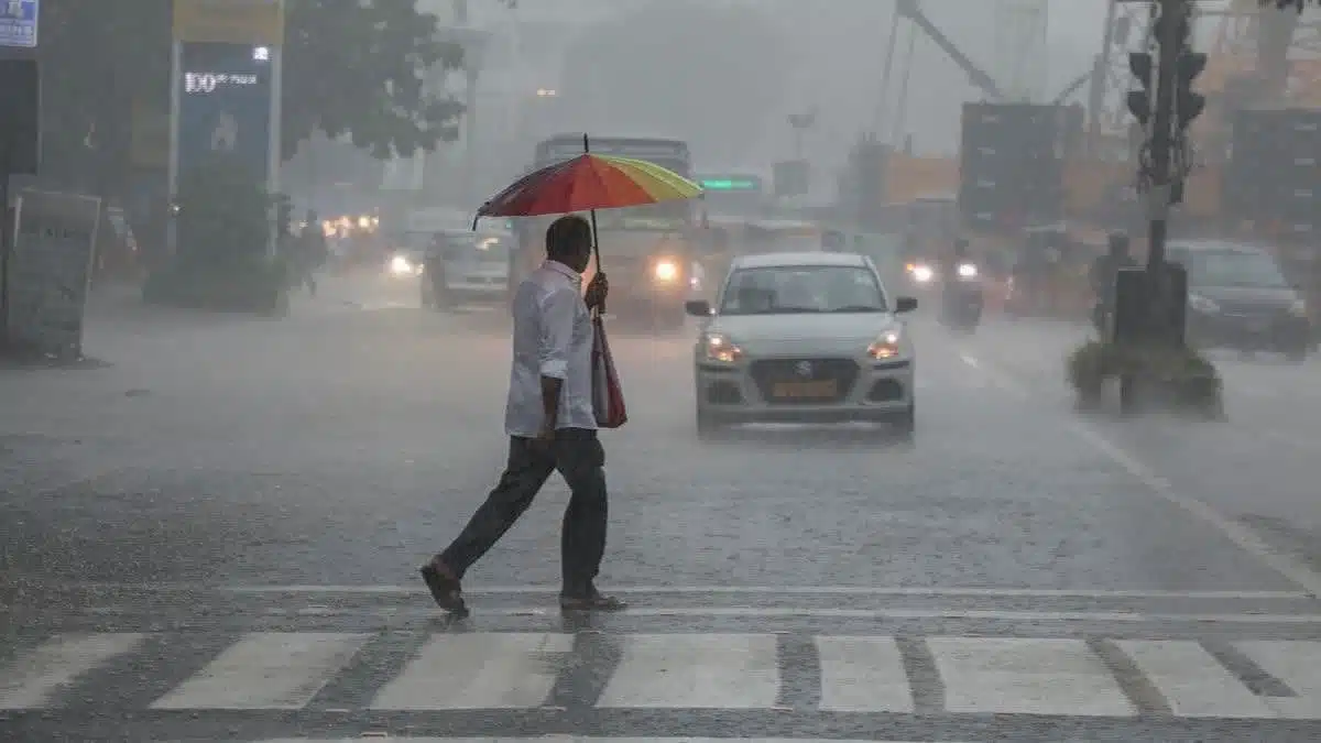 'Yellow alert' in Delhi, possibility of rain and thunderstorm