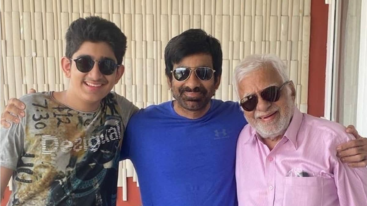 Telugu star Ravi Teja's father Bhupatiraju Rajagopal Raju passes away at the age of 90