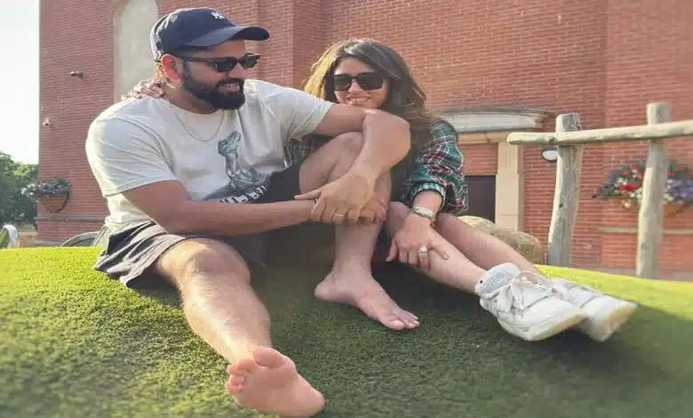 Rohit Sharma was spotted enjoying holidays in London