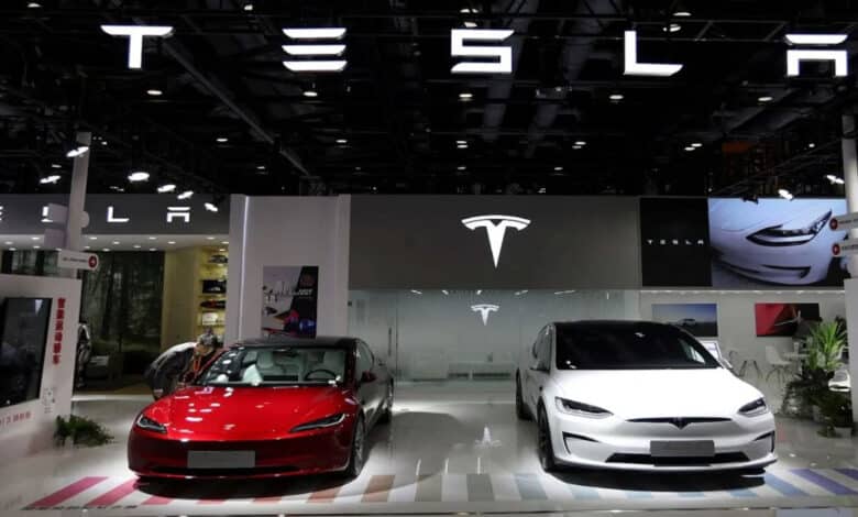 Tesla took its first step in India, opened its first showroom in Mumbai BKC