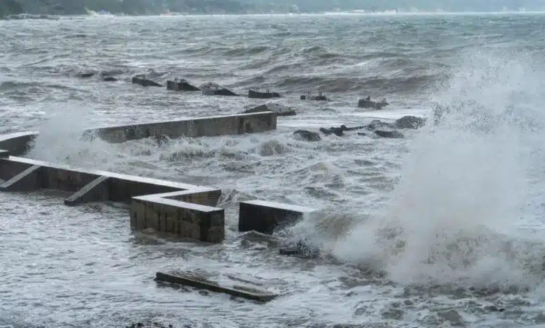 Tsunami in Russia, US and Japan on alert after 8.8 magnitude Earthquake in Kamchatka